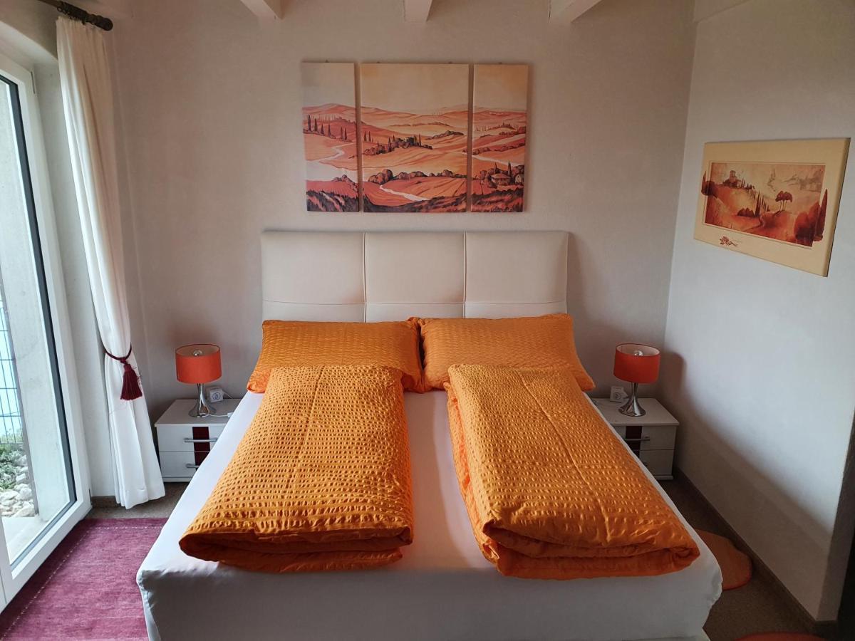 B&B Pension Marina Ruttenen ภายนอก รูปภาพ